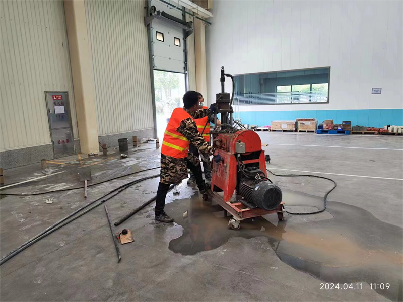 攸县厂房地面下沉塌陷注浆加固施工